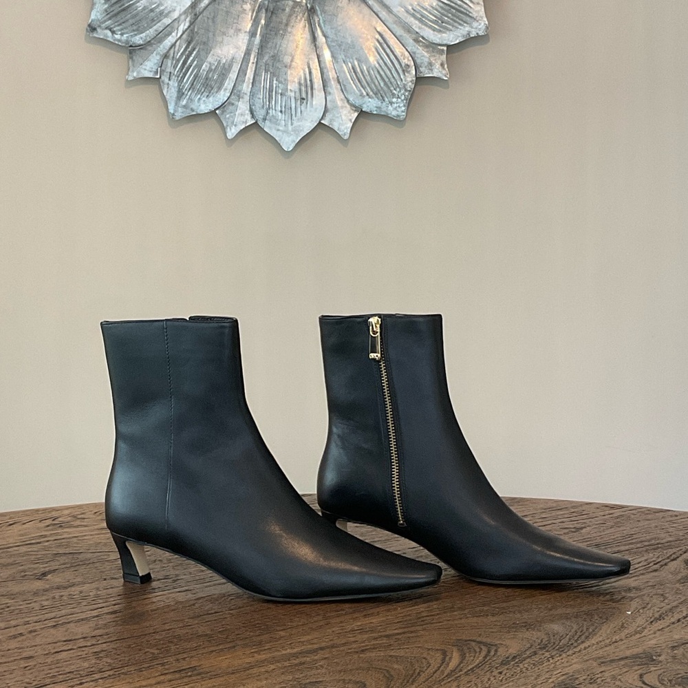 Michael Kors Black Ankle Booties with Gold Zipper - Picture 2 of 2